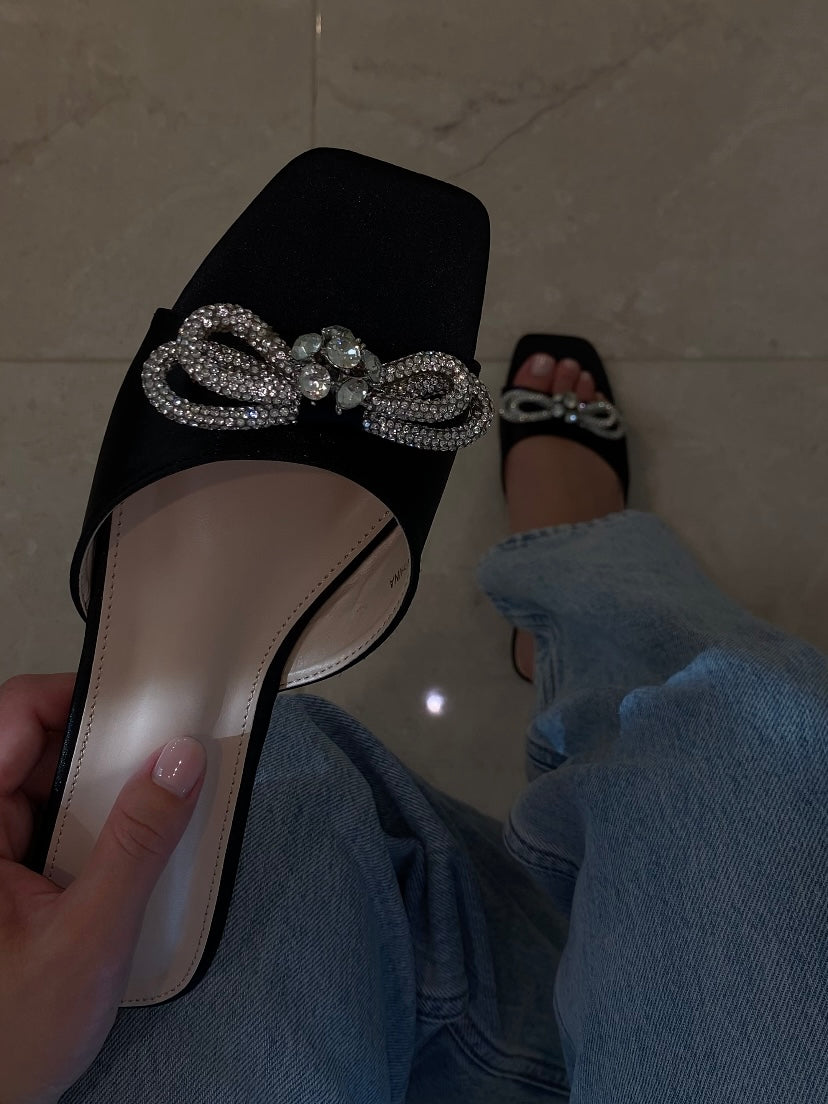 Tana Bow Sandal – Rella