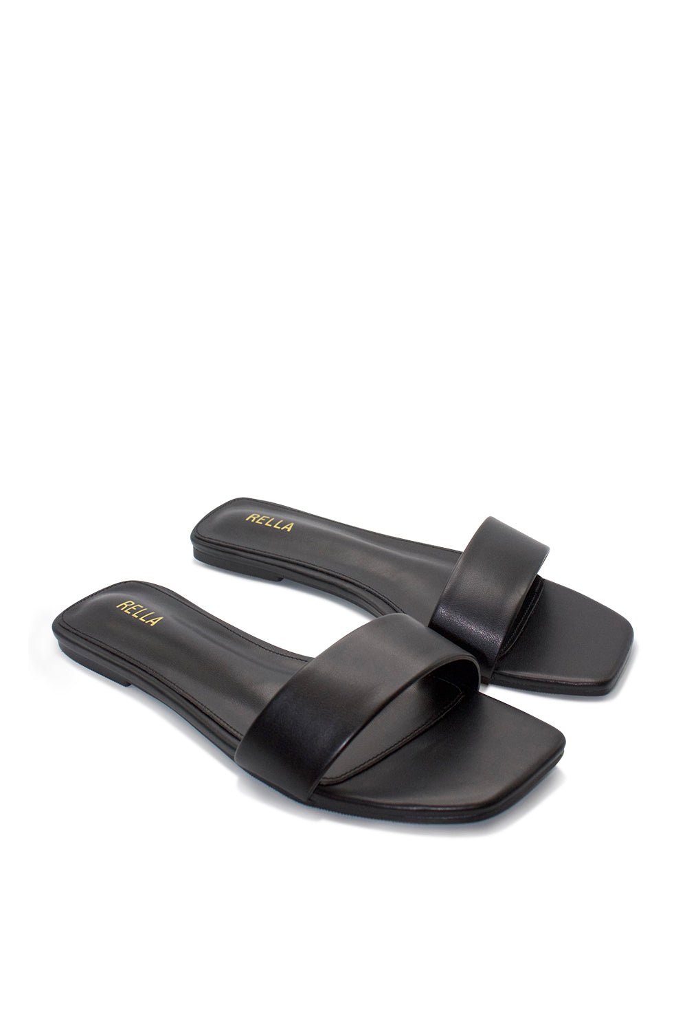 Carmen Flat Sandal - BlackHeels