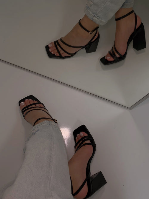 Rella: Women's shoes online