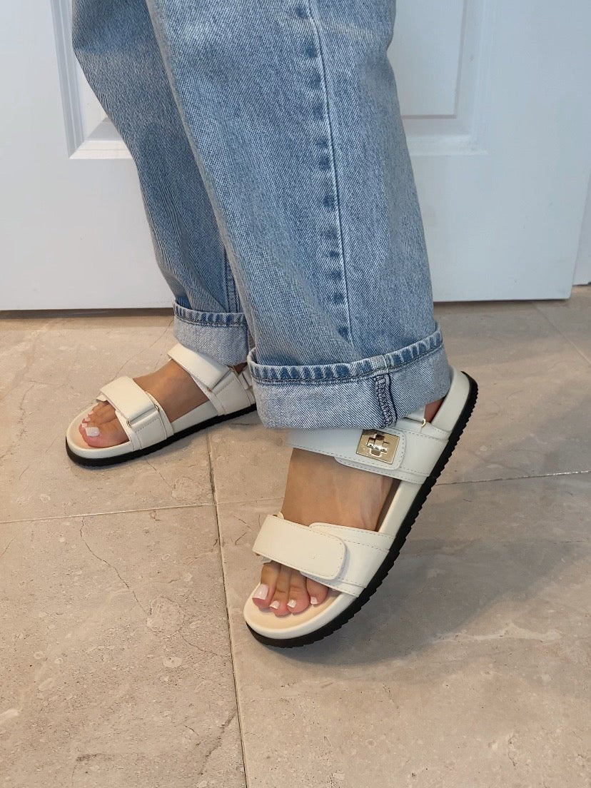 Palmer Flatform Sandal - CreamSandals