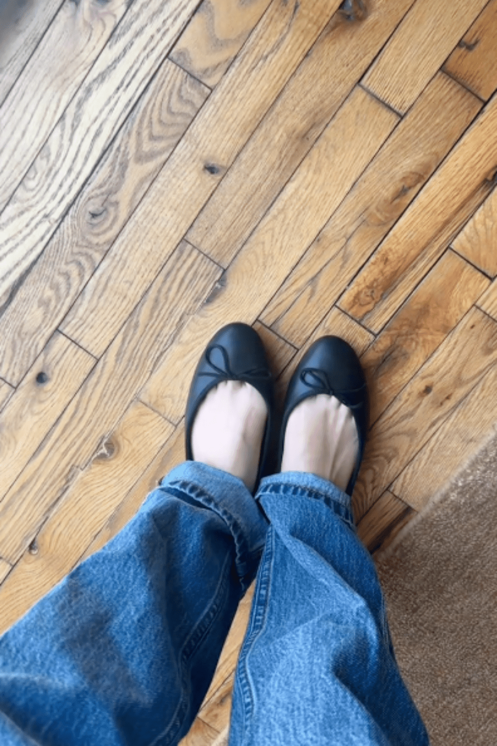 Rosie Leather Flats - BlackSandals