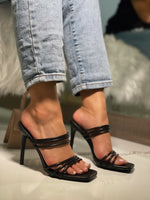 Astrid Heel - Black