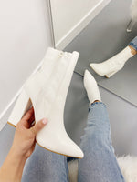 Weekend Boot - White