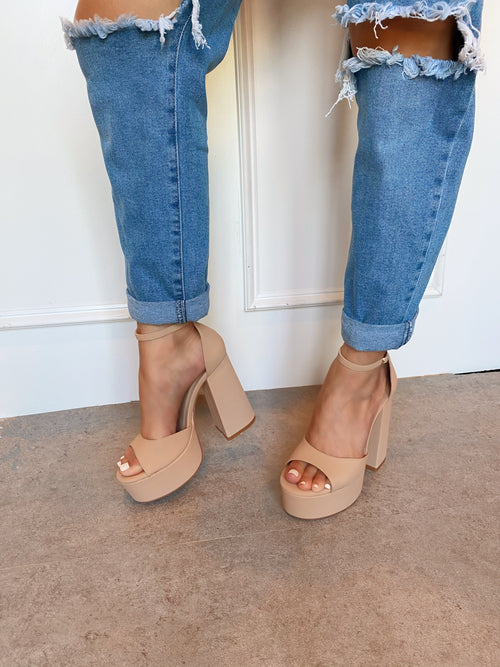Blake Heel - Nude